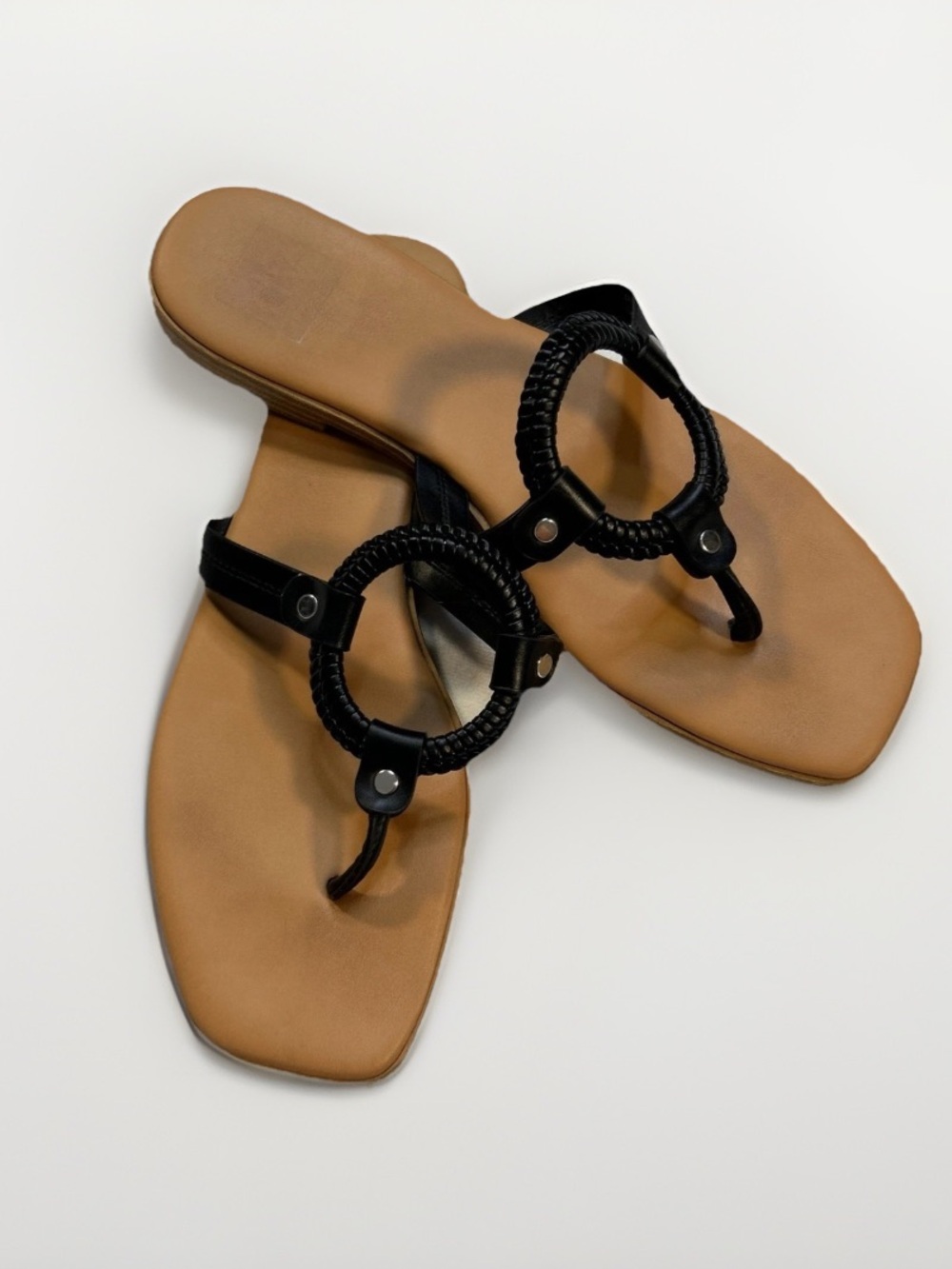 DV Dolce Vita Women’s Mecca Tan Braided Ring Sandals Flat Square Toe Black 10